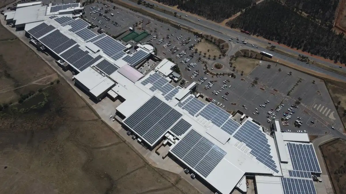 SOLINK project photograph: 2024 11 Matlosana Mall